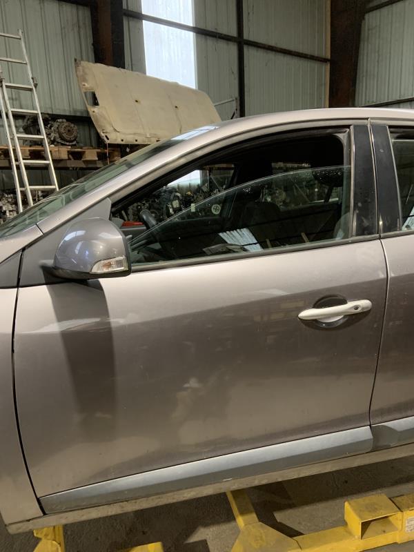 Serrure avant gauche RENAULT MEGANE 3 PHASE 1 Diesel - 1