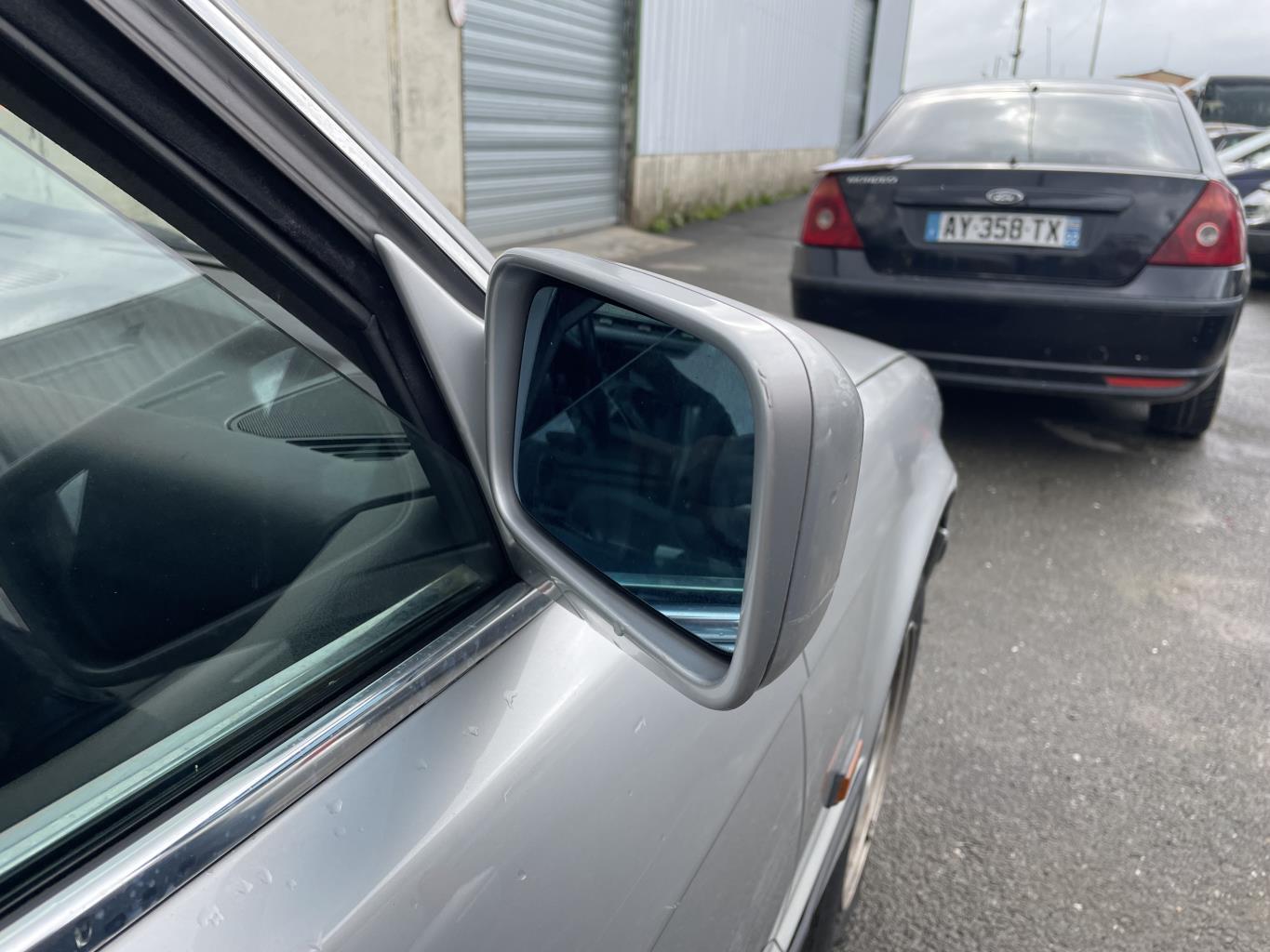 Retroviseur droit BMW SERIE 5 E34 Diesel - 1