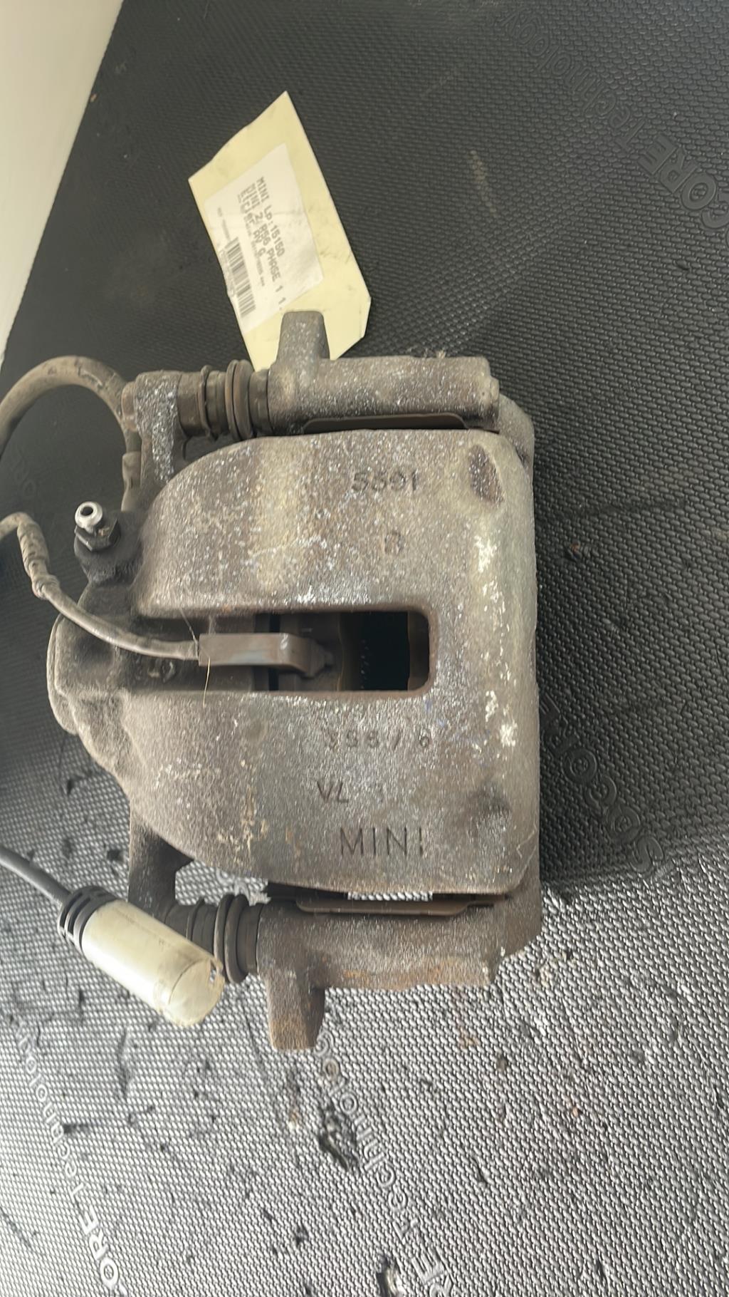 Etrier avant gauche (freinage) MINI MINI 2 R56 PHASE 1 Essence - 1