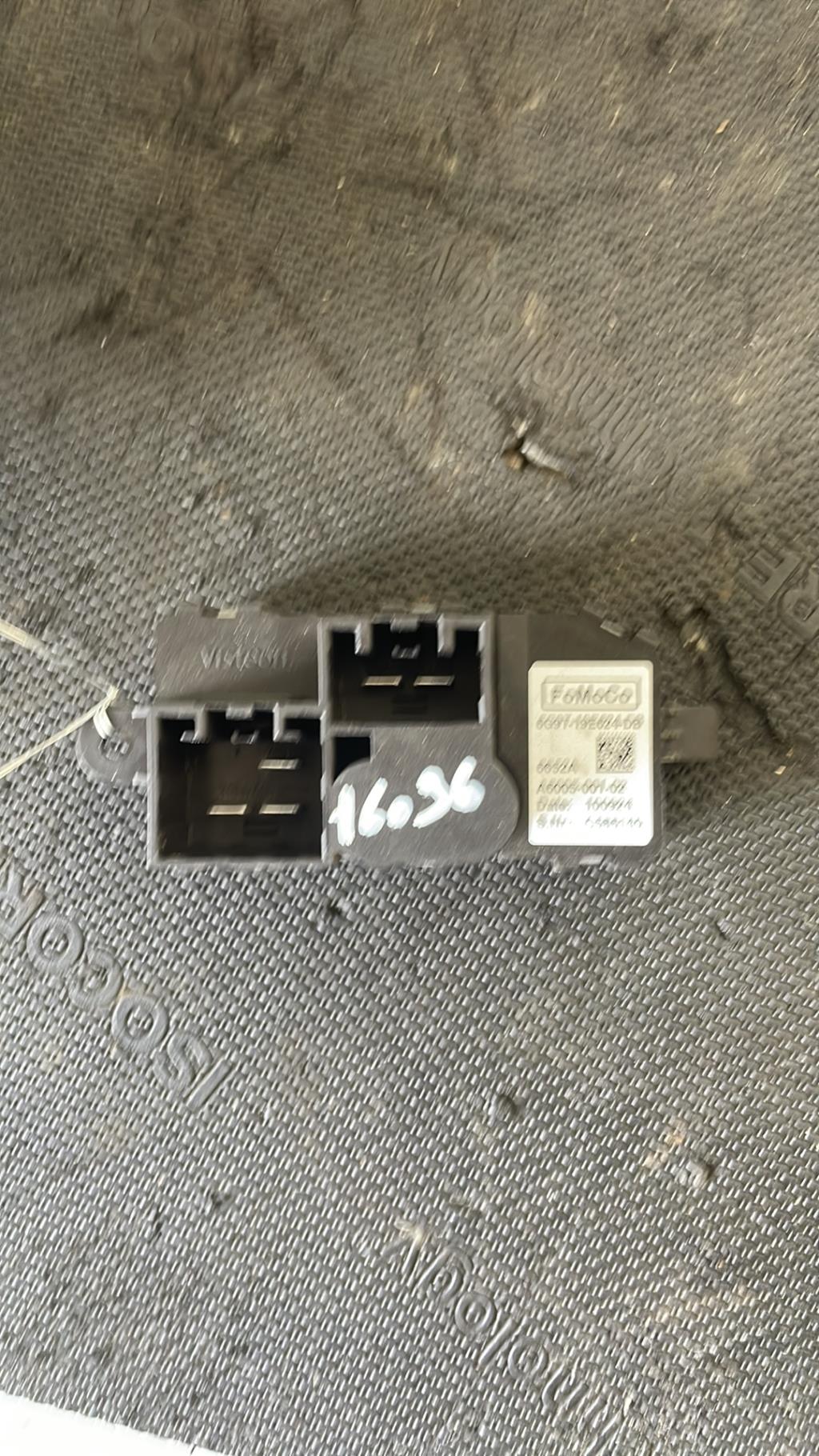 Resistance chauffage FORD KUGA 1 Diesel - 1