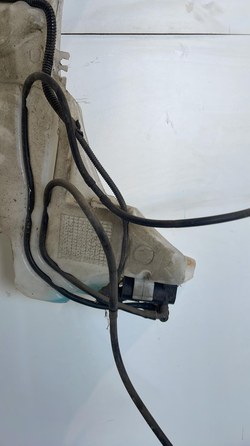 Vase de lave glace FORD KUGA 1 Diesel - 1
