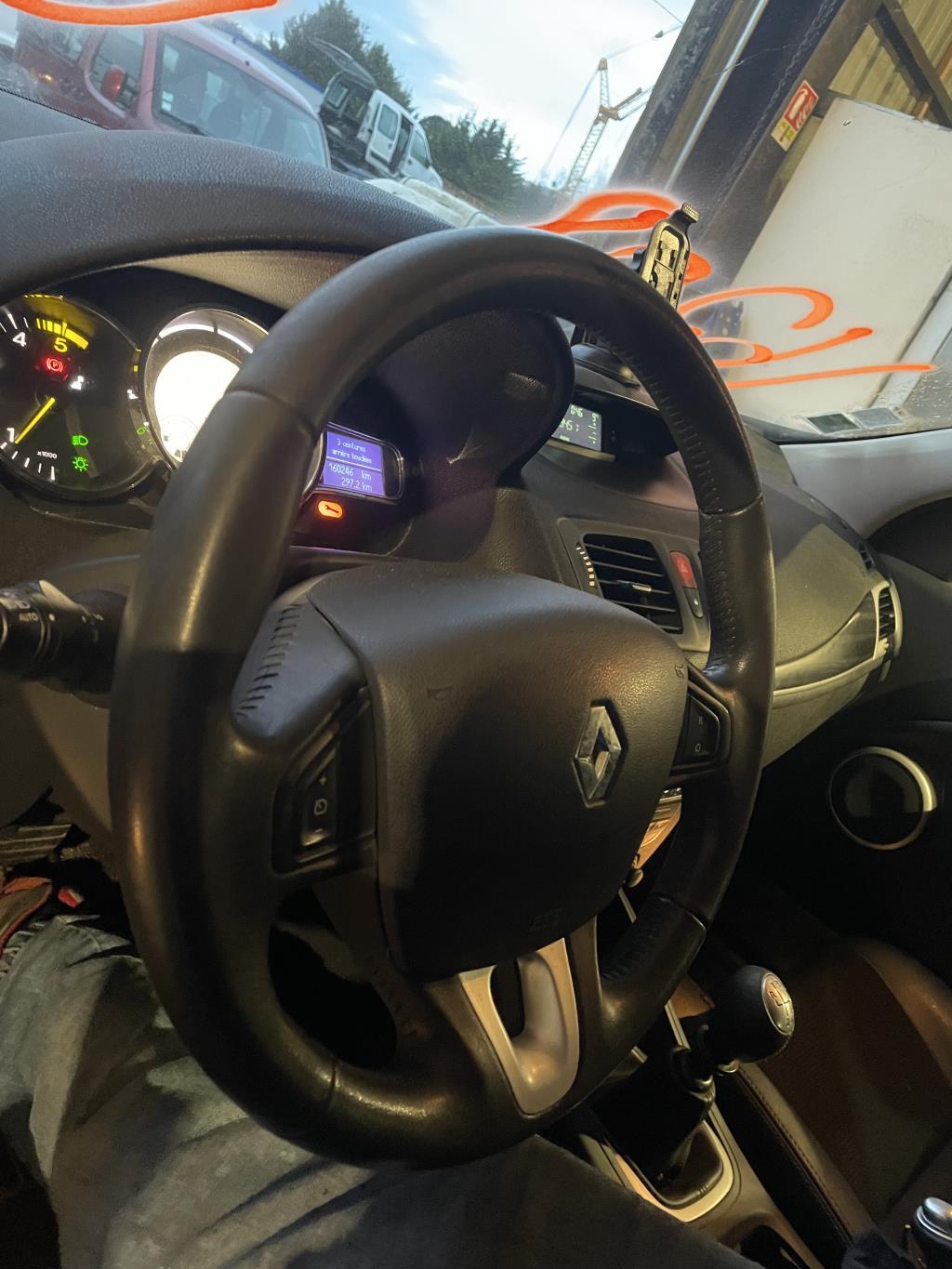 Volant RENAULT MEGANE 3 PHASE 1 Diesel - 1