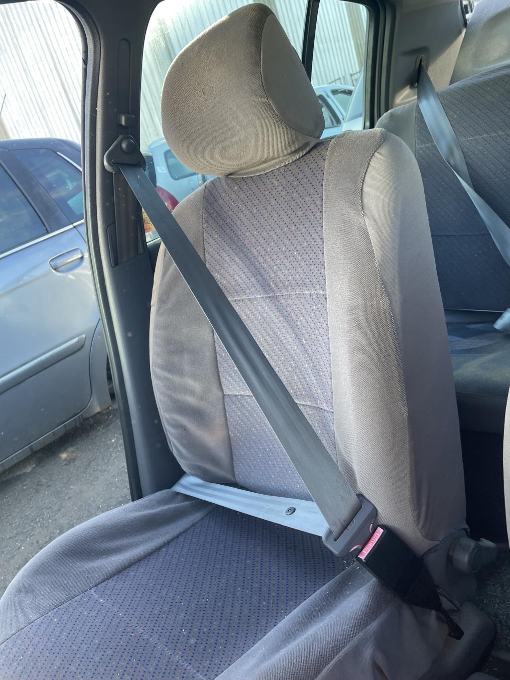 Ceinture avant droit RENAULT CLIO 2 PHASE 1 Essence - 1