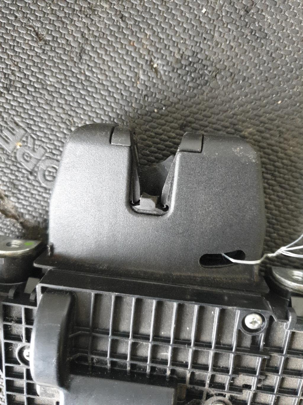 Serrure de hayon CITROEN C3 2 PHASE 1 Diesel - 1