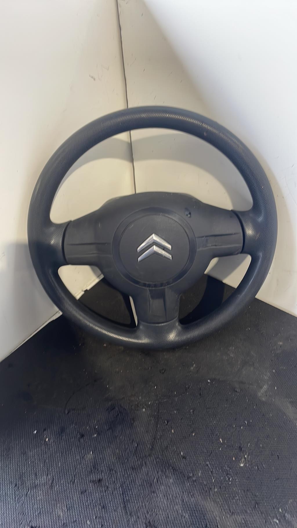 Volant CITROEN C1 1 PHASE 2 Essence - 1