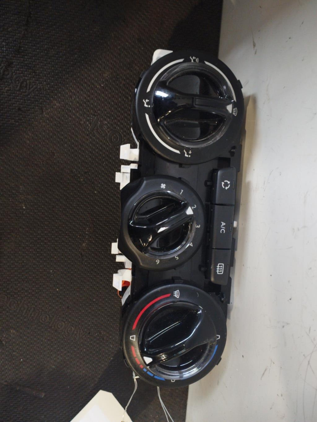 Commande chauffage PEUGEOT 208 1 PHASE 2  - 1