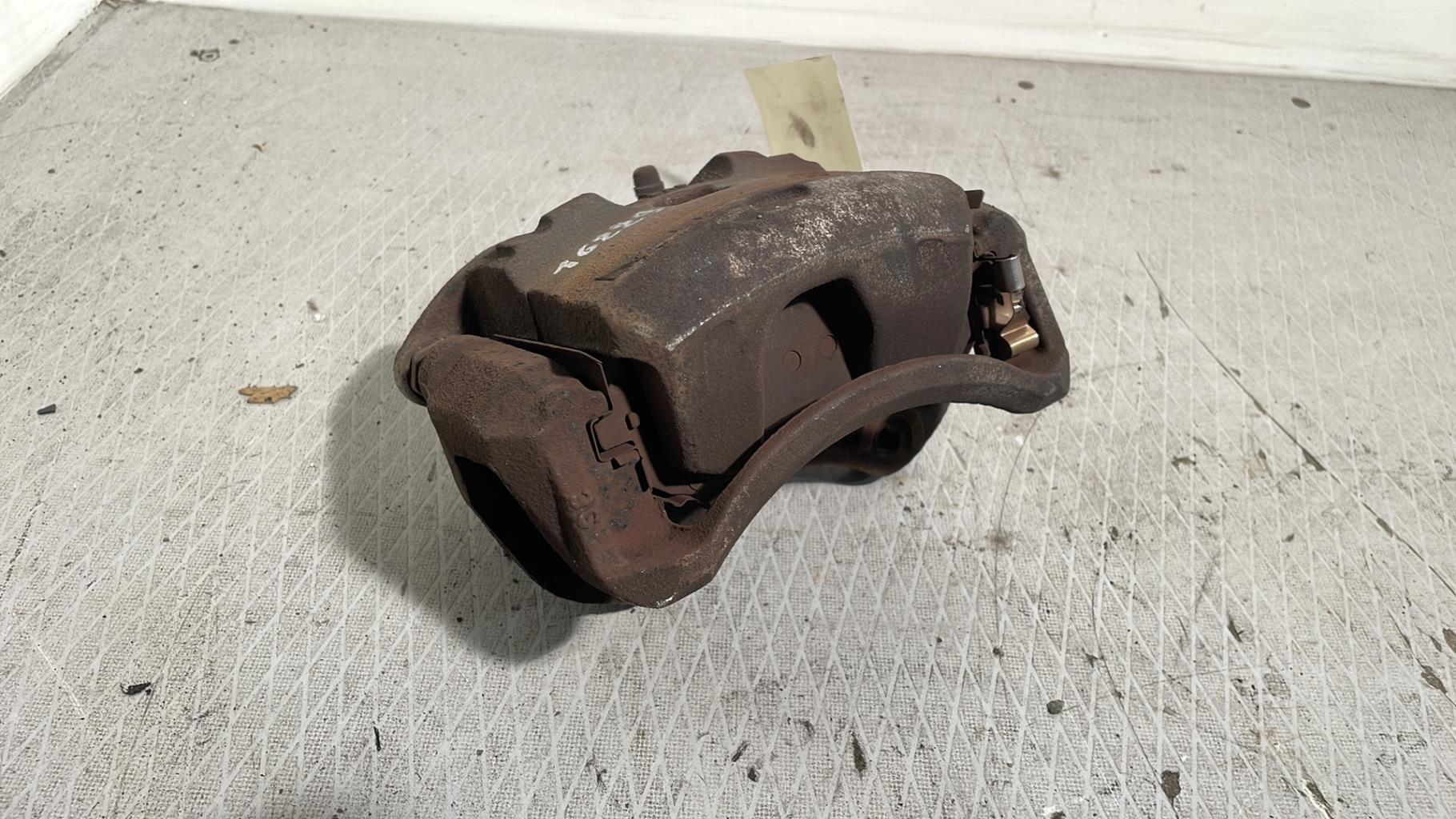 Etrier avant gauche (freinage) NISSAN CUBE Diesel - 1