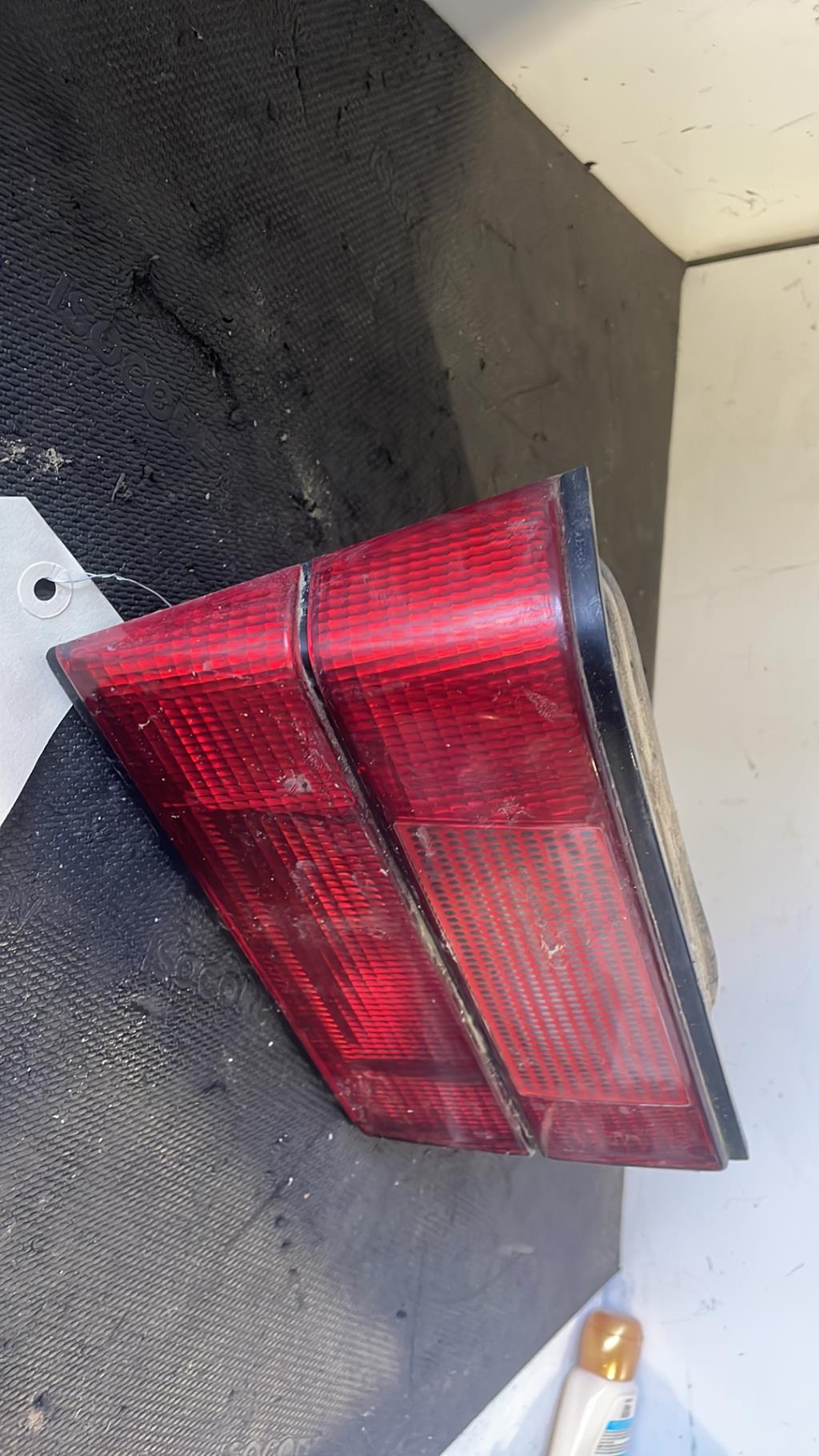 Feu arriere secondaire droit (feux) BMW SERIE 5 E34 Diesel - 1