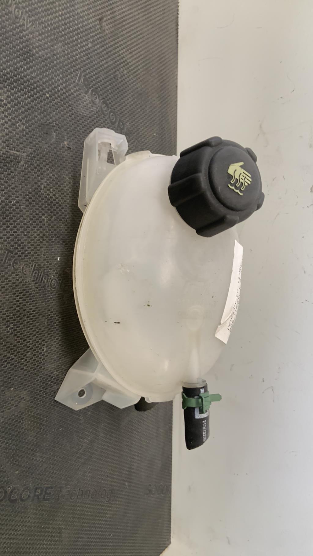 Vase d'expansion PEUGEOT 206 PHASE 1 Diesel - 1