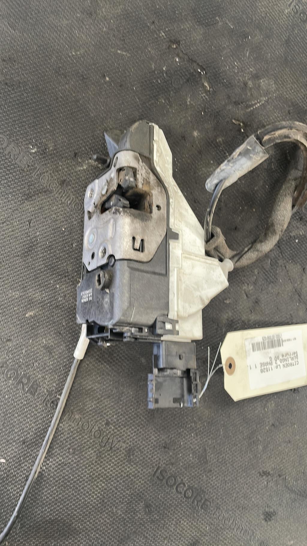 Serrure avant gauche CITROEN BERLINGO 2 PHASE 1 Diesel - 1