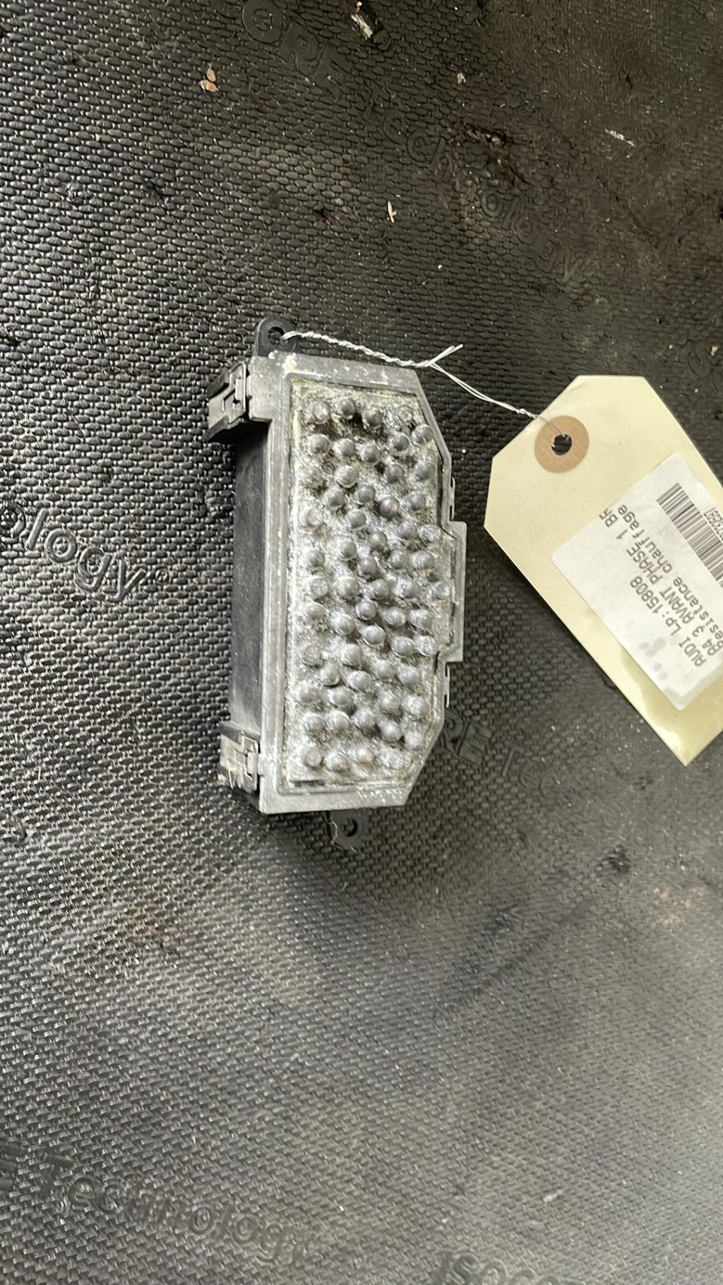 Resistance chauffage AUDI A4 3 AVANT PHASE 1 BREAK Diesel - 1
