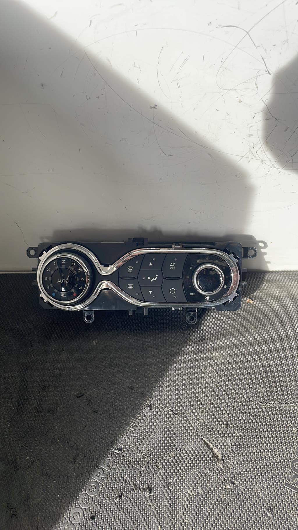 Commande chauffage RENAULT CAPTUR 1 PHASE 1 Essence - 1