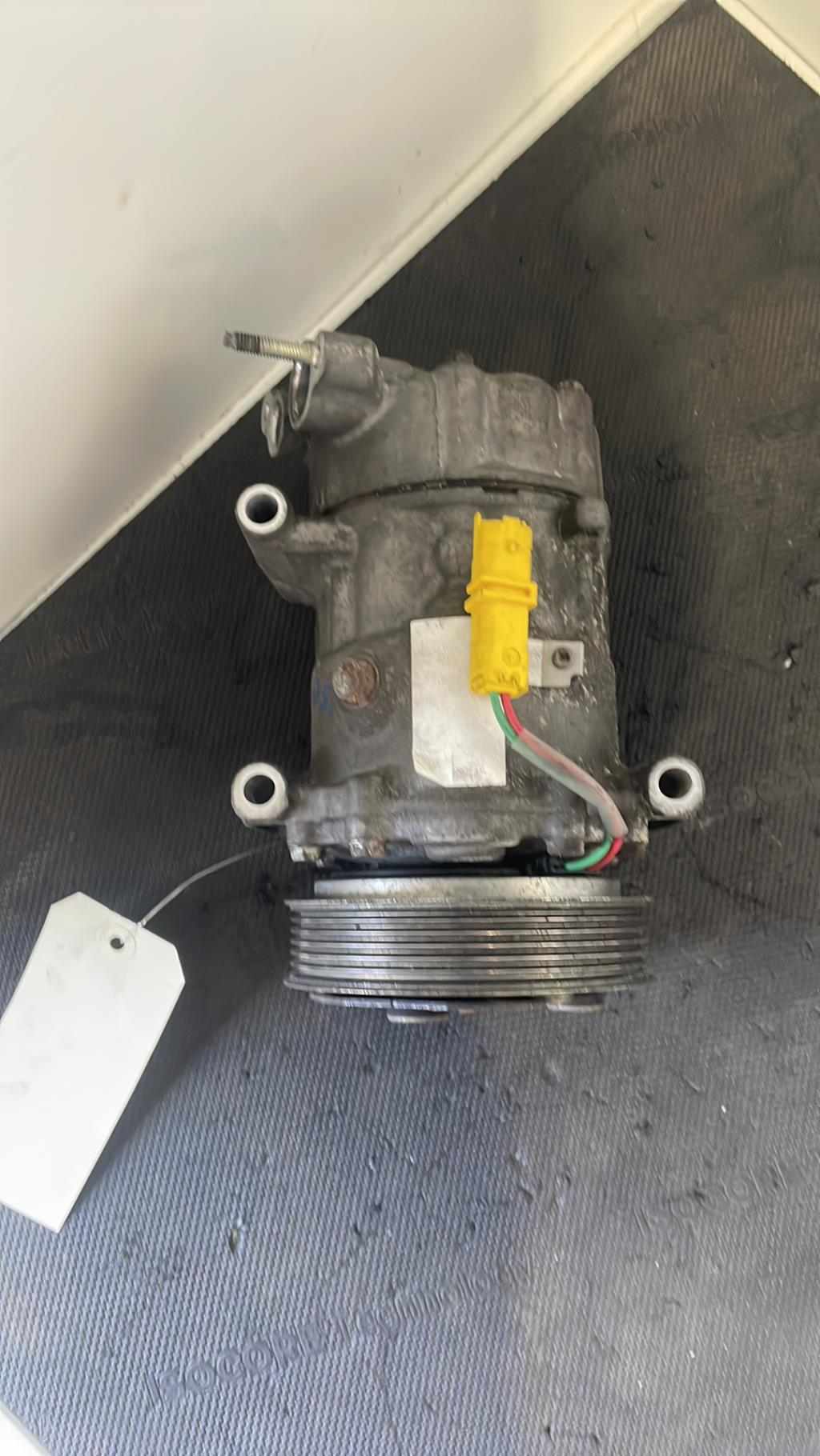 Compresseur clim MINI MINI 2 R56 PHASE 1 Essence - 1