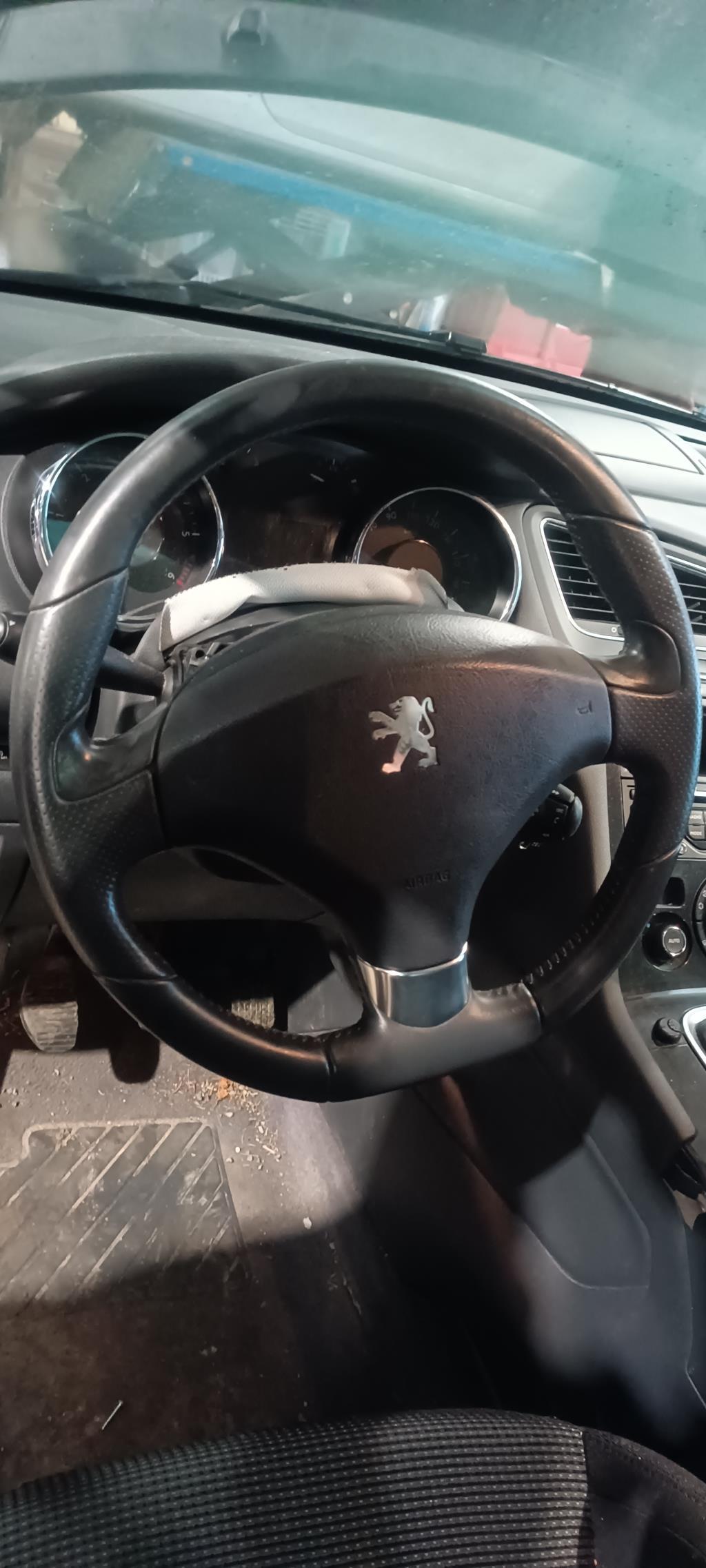 Volant PEUGEOT 5008 1 PHASE 1 Diesel - 1