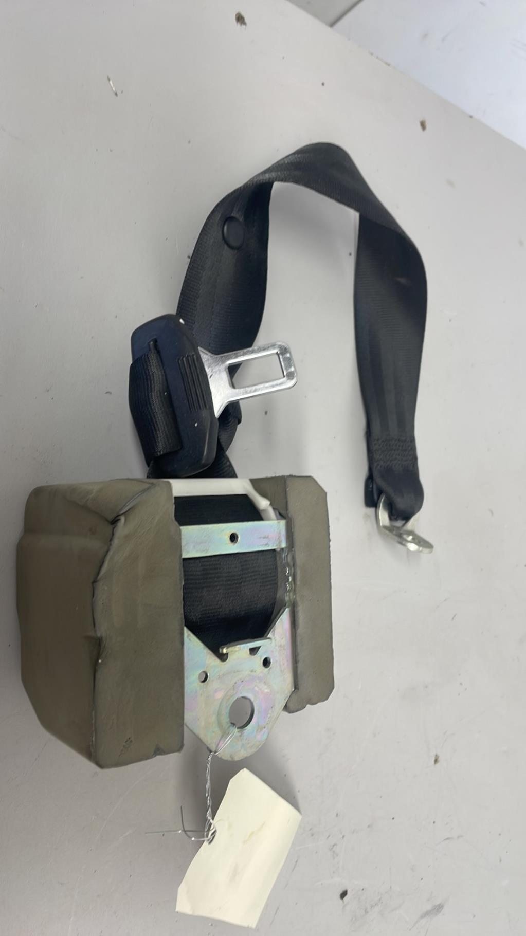 Ceinture arriere droit AUDI A3 2 SPORTBACK PHASE 2 Diesel - 1