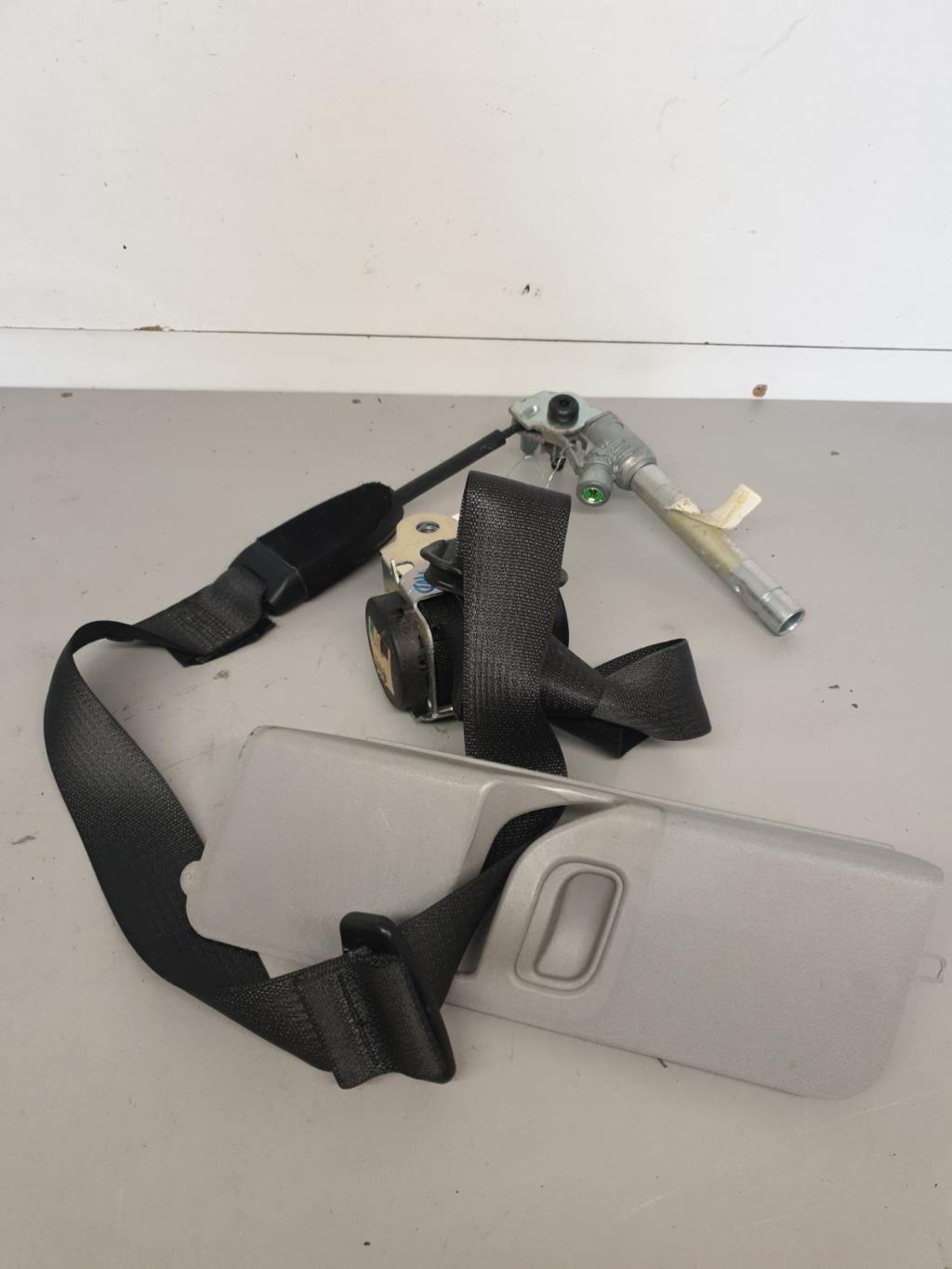 Ceinture avant droit OPEL CORSA D PHASE 1 Diesel - 1