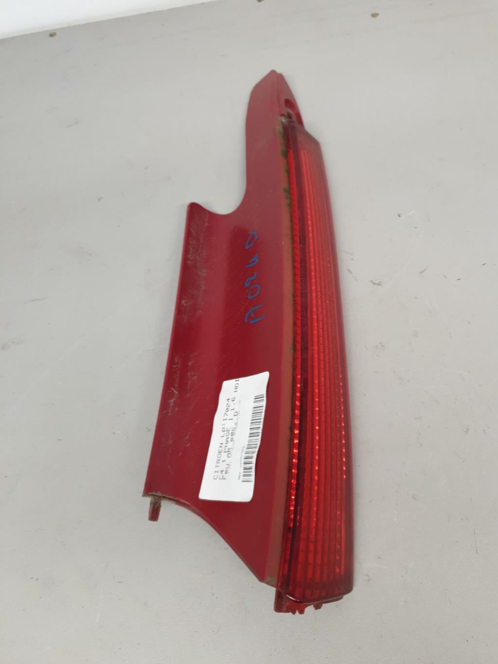 Feu arriere secondaire droit (feux) CITROEN C4 1 PHASE 1 Diesel - 1