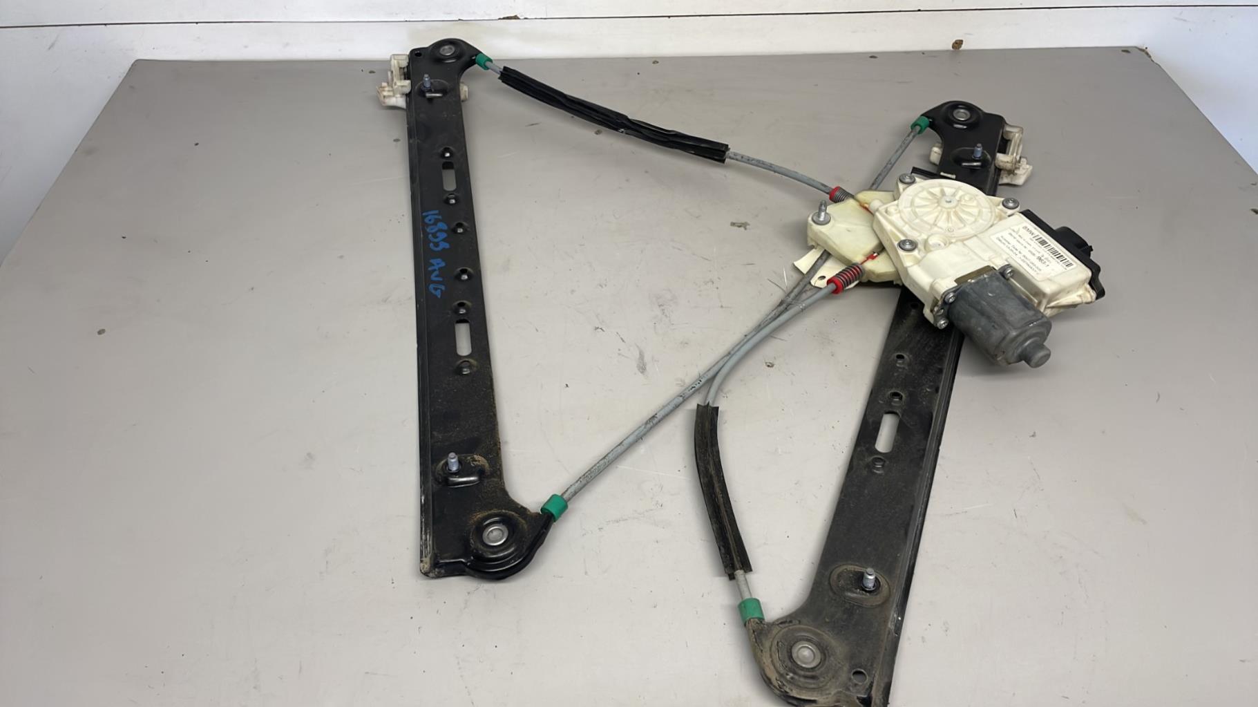 Leve vitre electrique avant gauche BMW X3 E83 PHASE 1 Diesel - 1