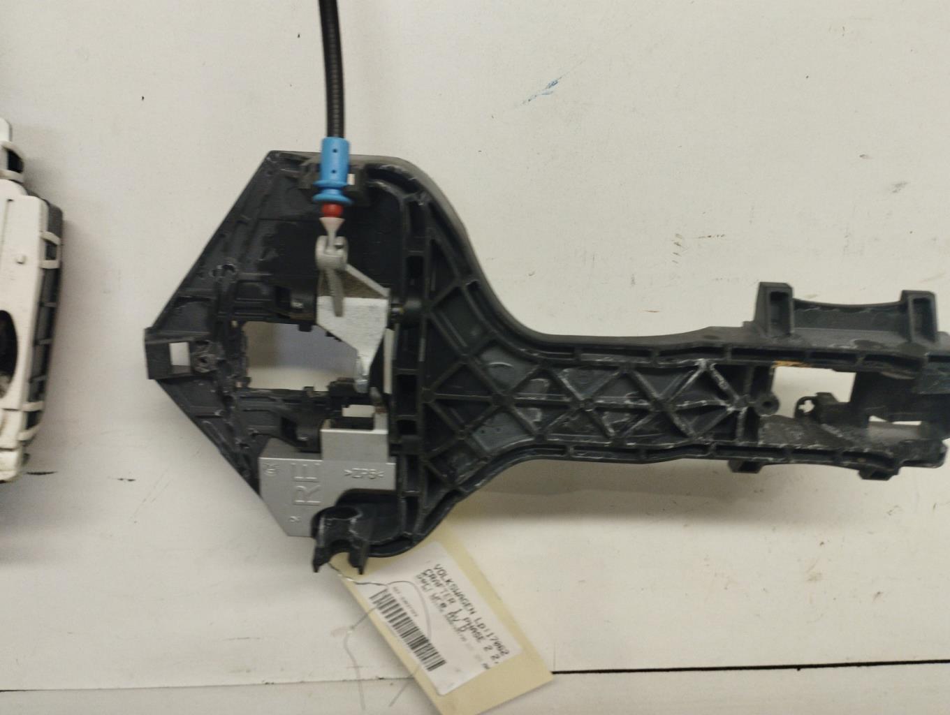 Serrure avant droit VOLKSWAGEN CRAFTER 1 PHASE 2 Diesel - 1
