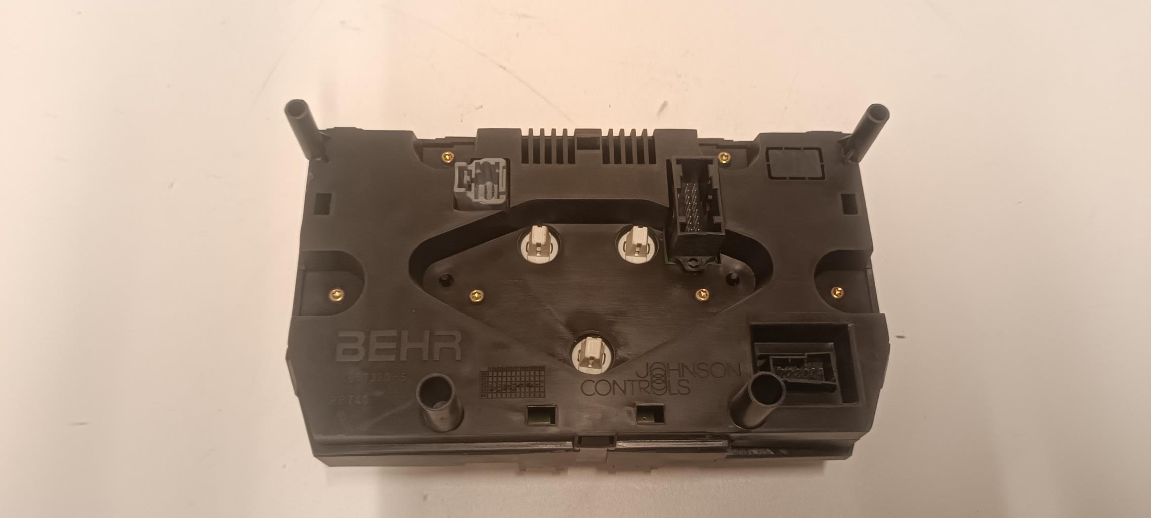 Commande chauffage PEUGEOT 307 PHASE 1 CABRIOLET Essence - 1
