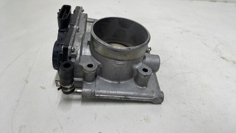 Boitier papillon MAZDA MX5 3 PHASE 1 CABRIOLET Essence - 1