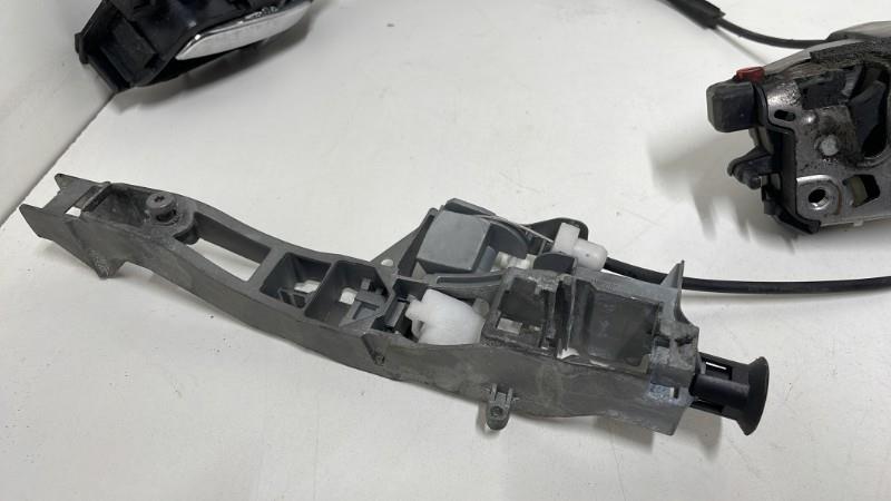 Serrure arriere gauche CITROEN C3 2 PHASE 1 Diesel - 1