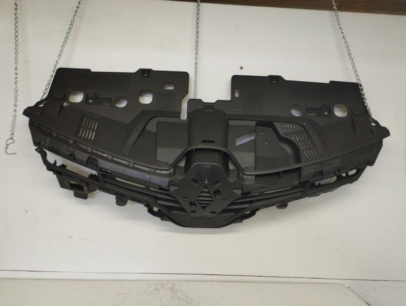 Grille de calandre RENAULT CLIO 4  - 1