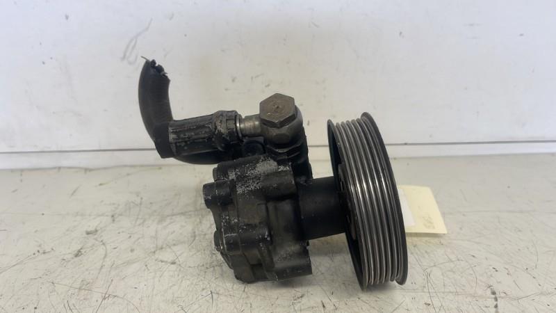 Pompe de direction VOLKSWAGEN GOLF 4 Diesel - 1