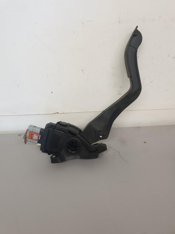Pedale d'accelerateur CITROEN C3 2 PHASE 1 Essence - 1
