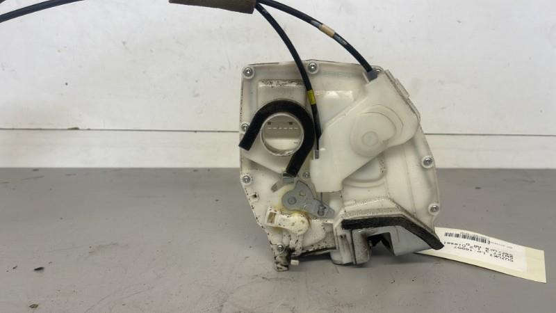 Serrure arriere droit SUZUKI SWIFT 3 Diesel - 1