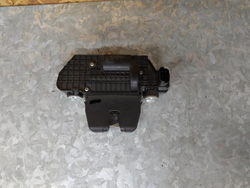 Serrure de coffre CITROEN C3 2 PHASE 1 Diesel - 1