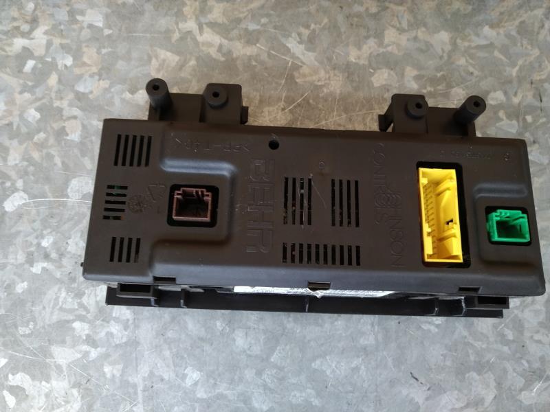 Commande chauffage PEUGEOT 307 PHASE 2 BREAK Diesel - 1