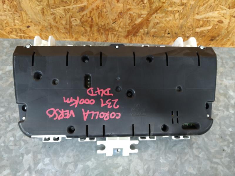 Compteur TOYOTA COROLLA VERSO 2 PHASE 1 Diesel - 1