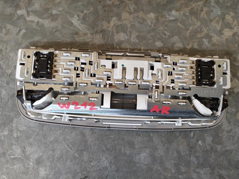 Eclairage de plafonnier MERCEDES CLASSE E 212 PHASE 1 Diesel - 1