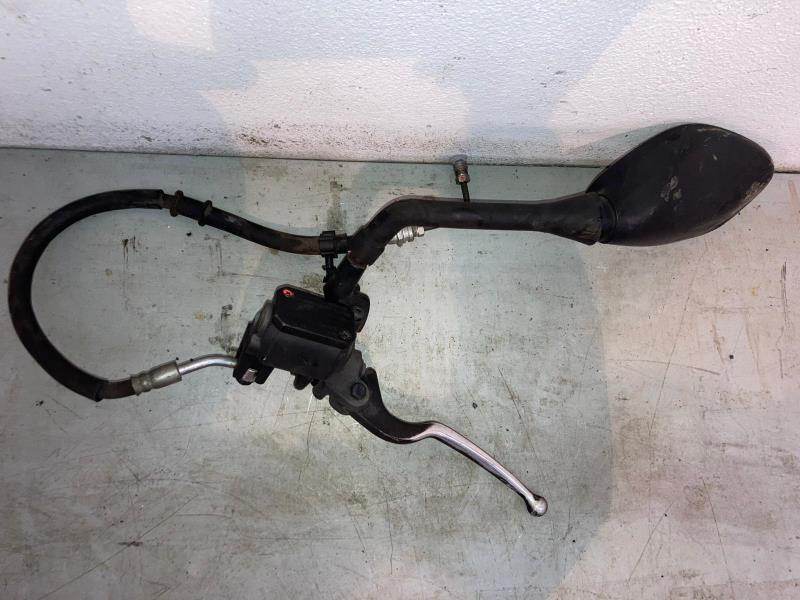 Maitre cylindre (freinage) YAMAHA X-MAX Essence - 1