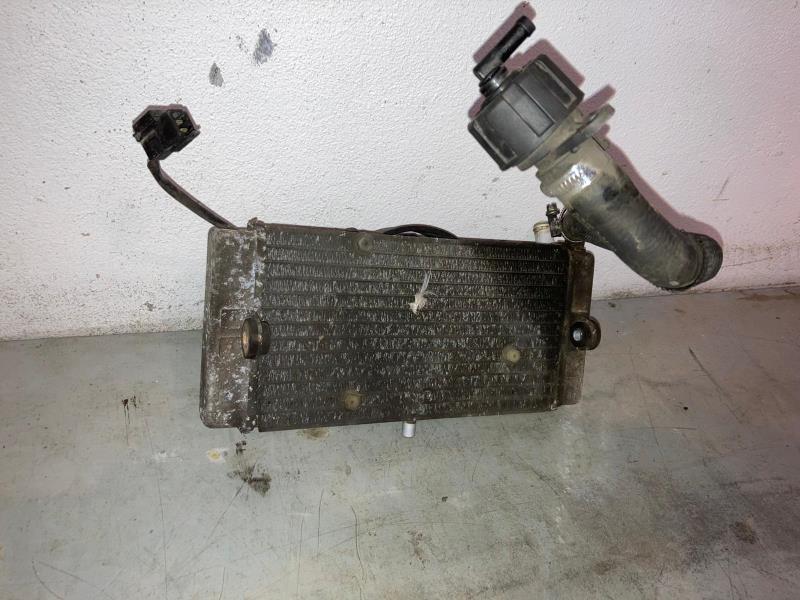 Radiateur eau YAMAHA X-MAX Essence - 1