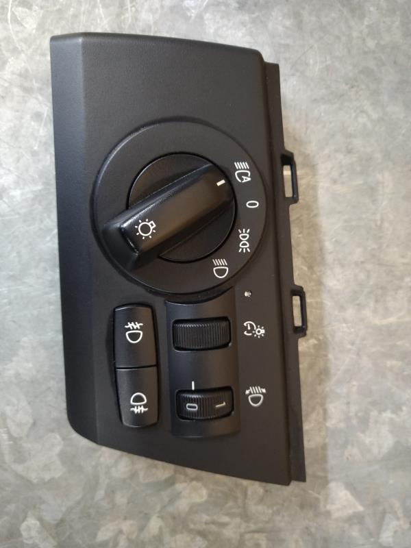 Interruttore fari BMW X3 E83 PHASE 1 Diésel - 1