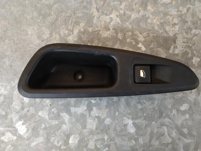 Interruttore lavacristalli posteriore destro PEUGEOT 308 1 PHASE 1 Gasolina - 1
