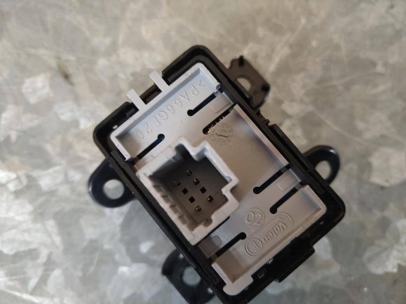 Commande regulateur vitesse RENAULT LAGUNA 3 PHASE 2 BREAK Diesel - 1