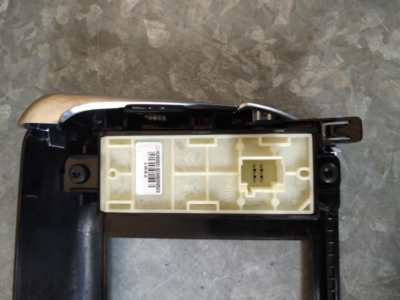 Commande GPS PEUGEOT 208 1 PHASE 1 Diesel - 1