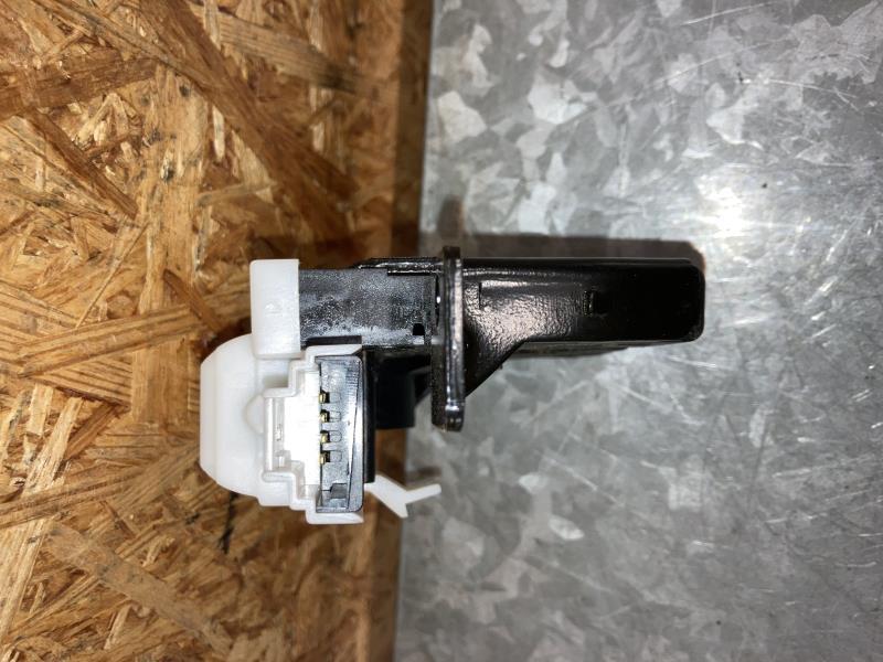 Serrure de coffre RENAULT MEGANE 2 PHASE 2 Diesel - 1