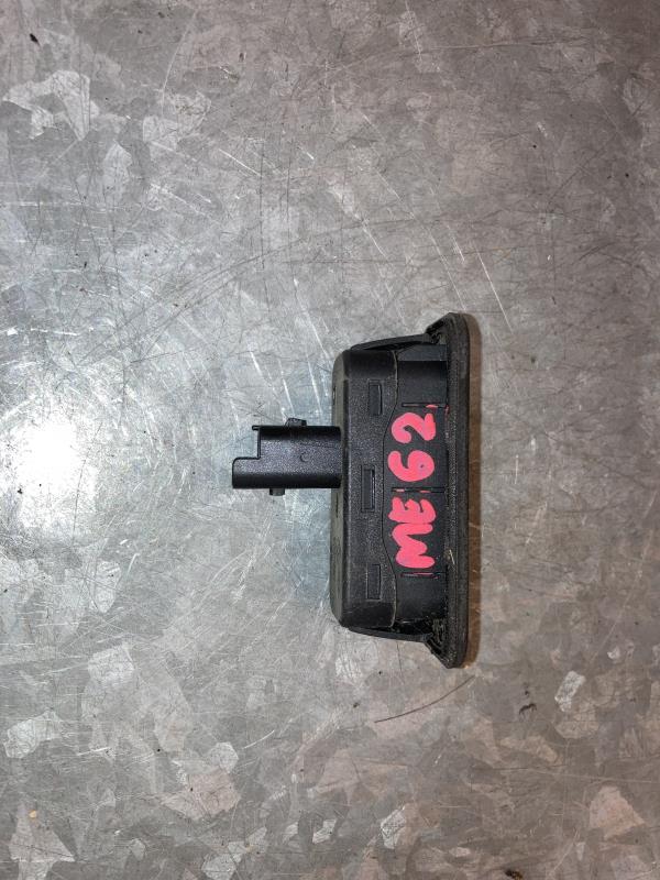 Bouton de coffre RENAULT MEGANE 2 PHASE 2 Diesel - 1