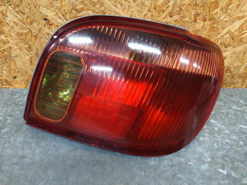 Fanale posteriore principale destro (luci) TOYOTA YARIS 1 PHASE 1 Diésel - 1