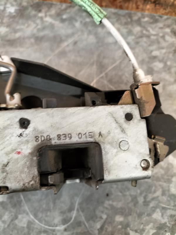 Serrure arriere gauche AUDI A3 1 PHASE 2 Diesel - 1