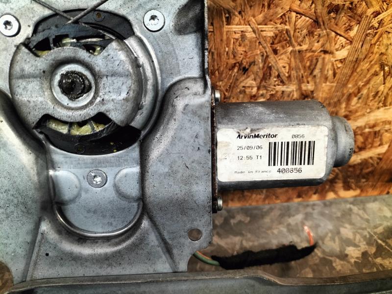 Alzacristalli elettrico anteriore sinistro RENAULT CLIO 3 PHASE 2  - 1