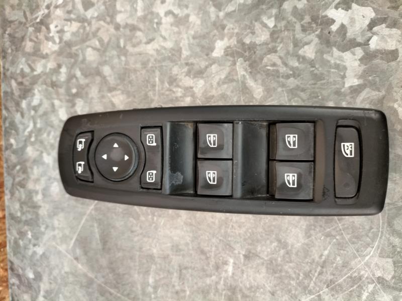 Interruttore lavacristalli anteriore sinistro RENAULT LAGUNA 3 PHASE 2 Diésel - 1