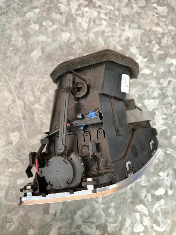 Bocchetta aerazione cruscotto anteriore destra AUDI A4 3 PHASE 1 Diésel - 1