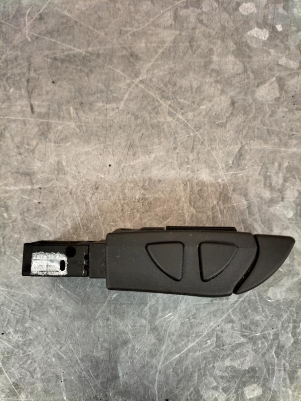 Commande autoradio RENAULT CLIO 4 PHASE 1 Diesel - 1