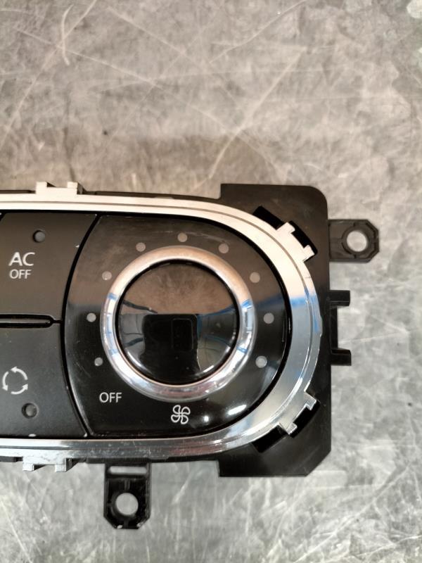 Commande chauffage RENAULT CLIO 4 PHASE 1 Diesel - 1