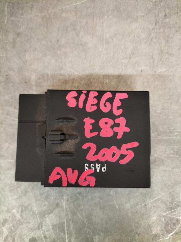 Commande de reglage de siege BMW SERIE 1 E87 PHASE 1 Diesel - 1